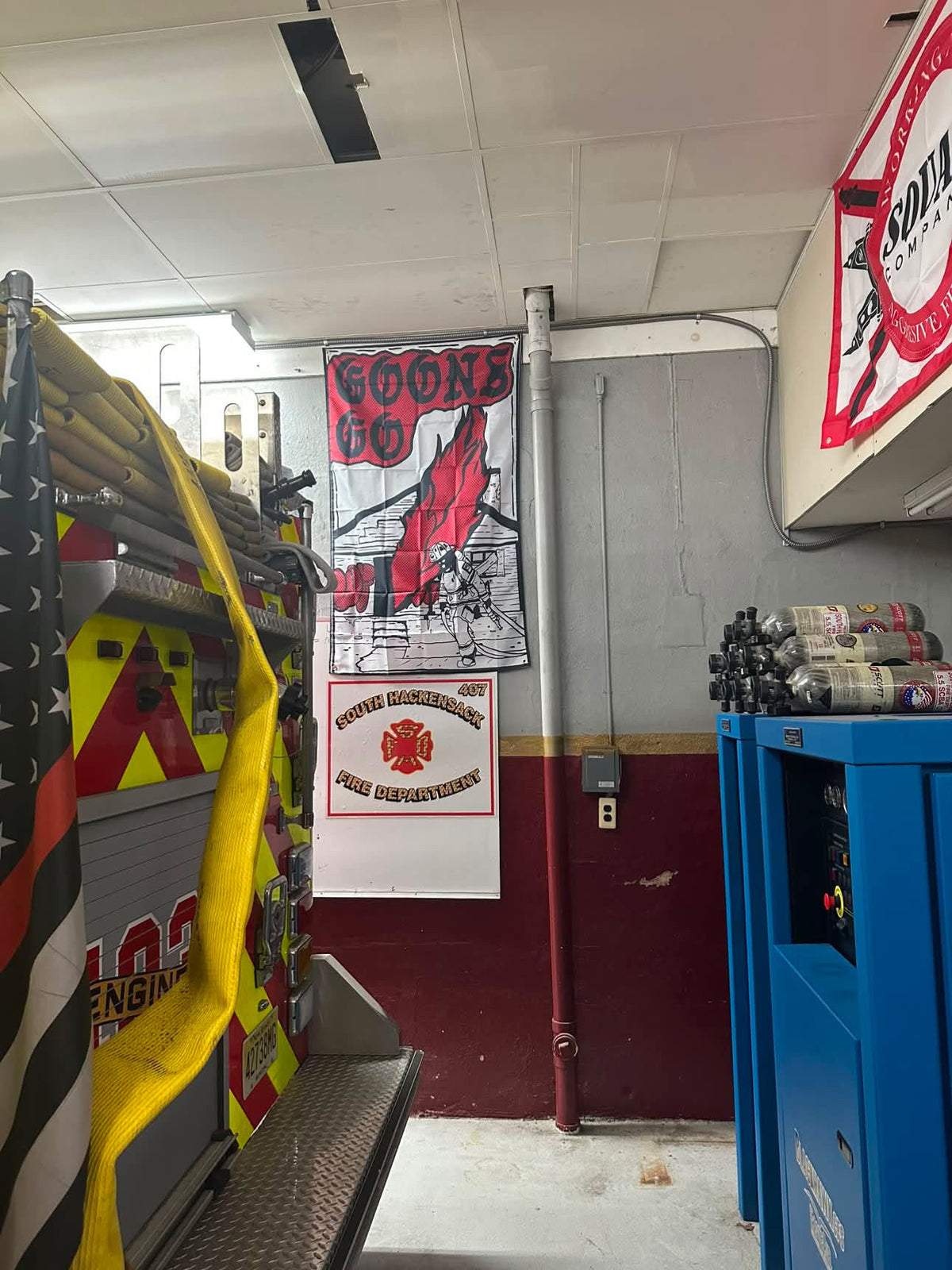 Goons Go Flag